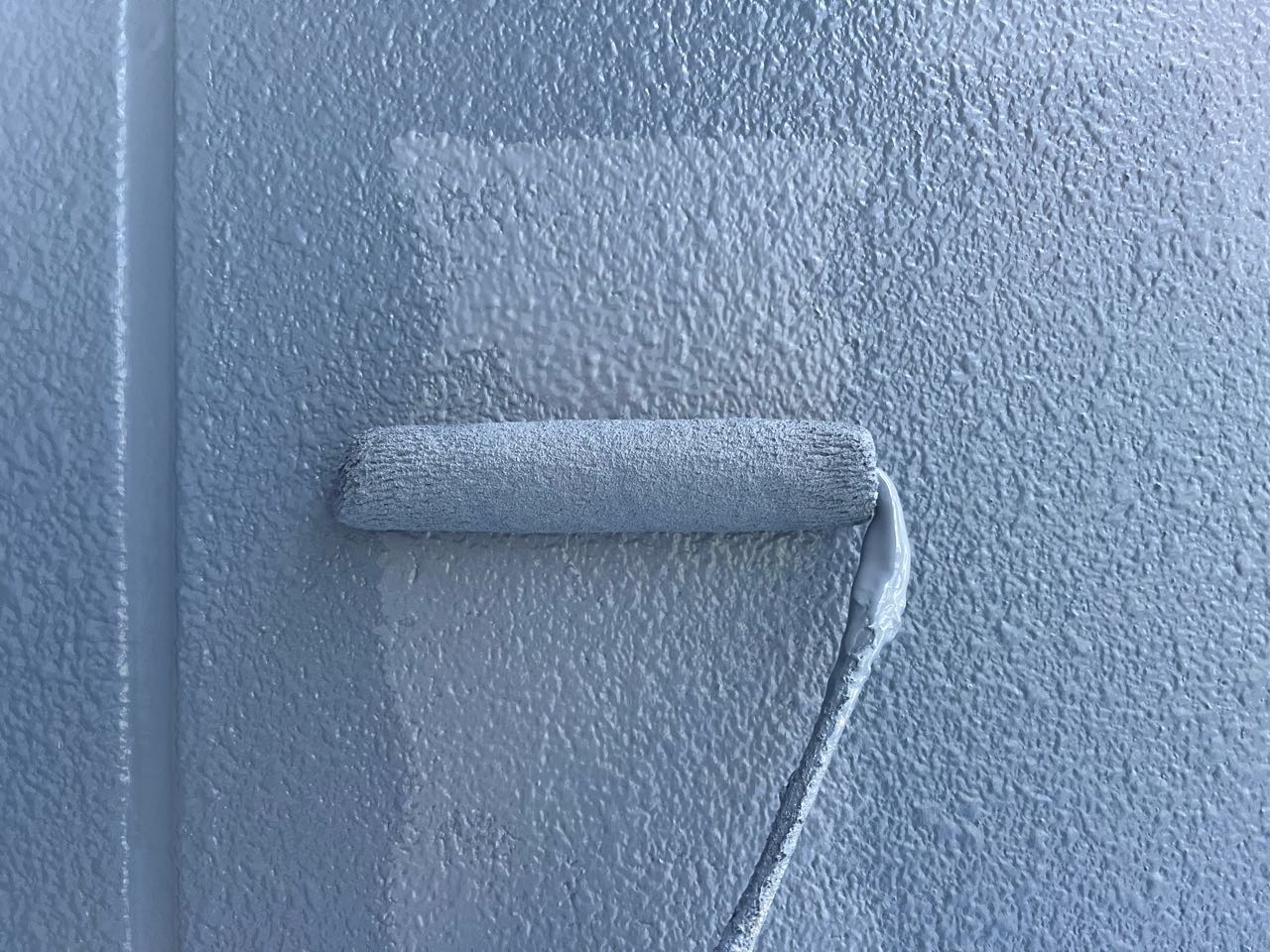 仕上げ塗装2回目です。