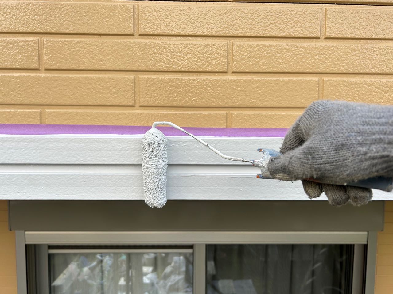 仕上げ塗装2回目です。