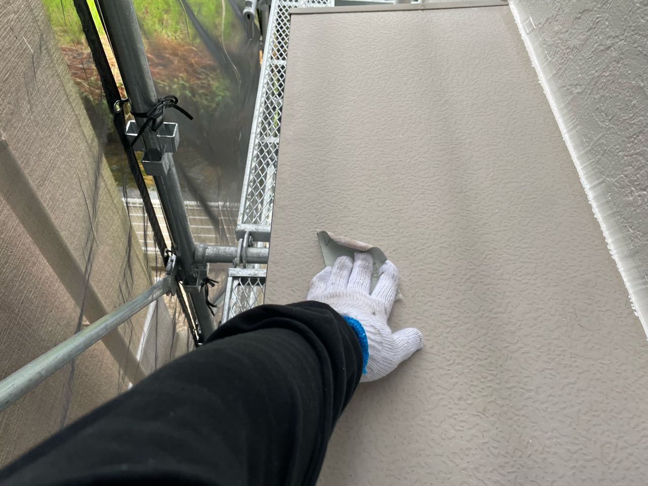 ケレン作業です。