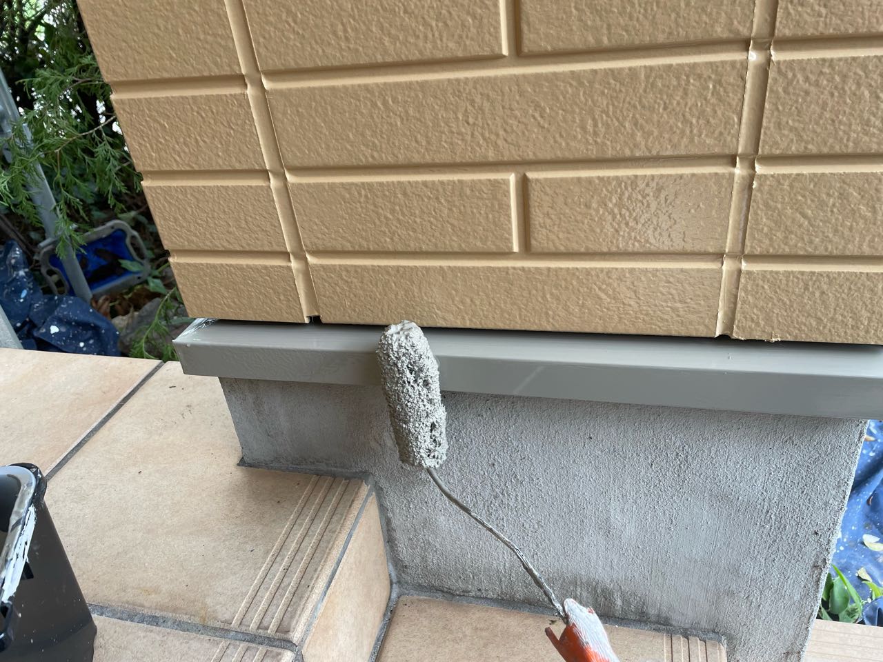 仕上げ塗装2回目です。