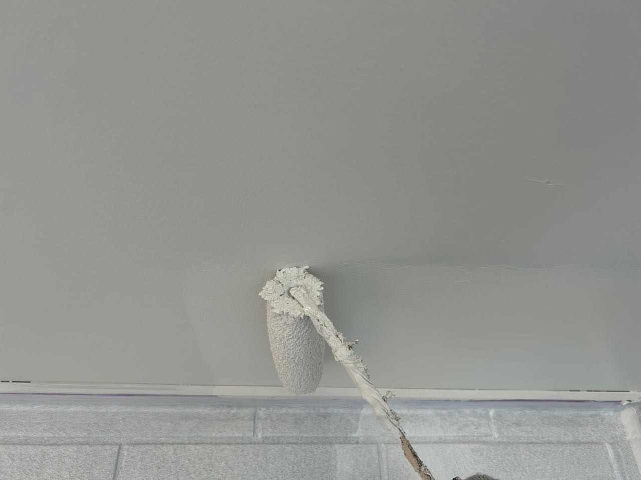 仕上げ塗装2回目です。