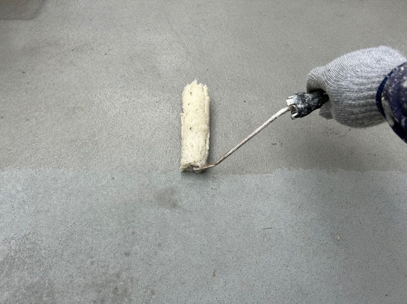 プライマー塗布します。