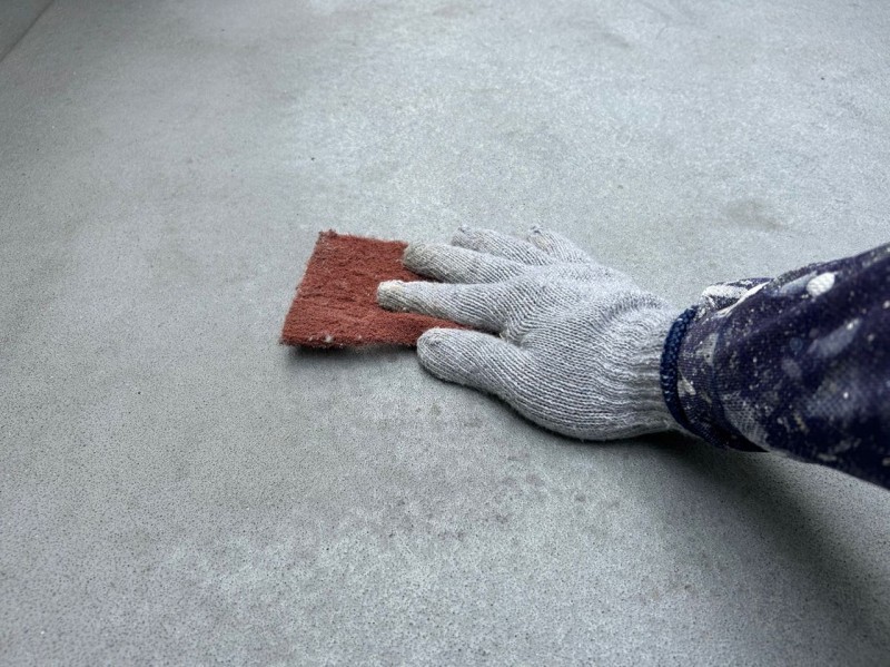 ケレン作業です。