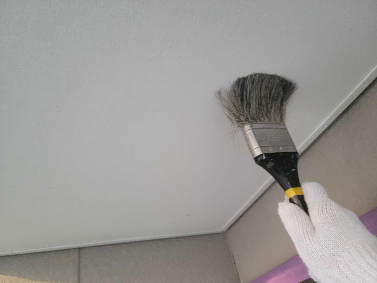 ケレン作業です。