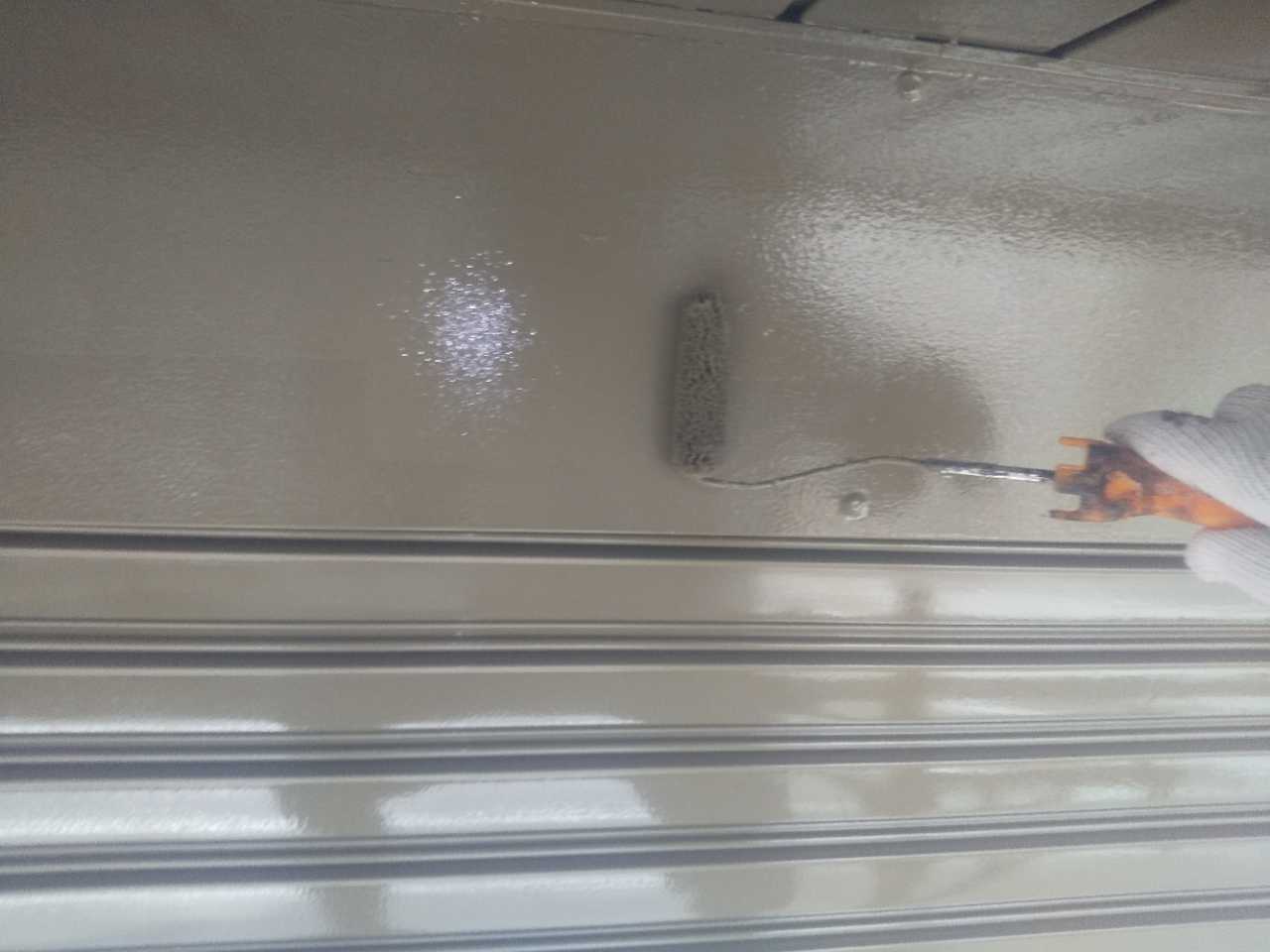仕上げ塗装2回目です。
