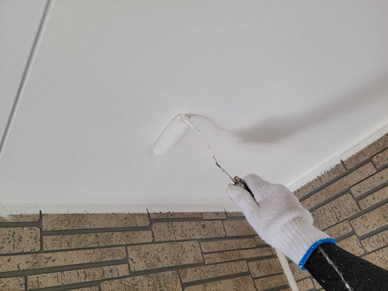 仕上げ塗装2回目です。