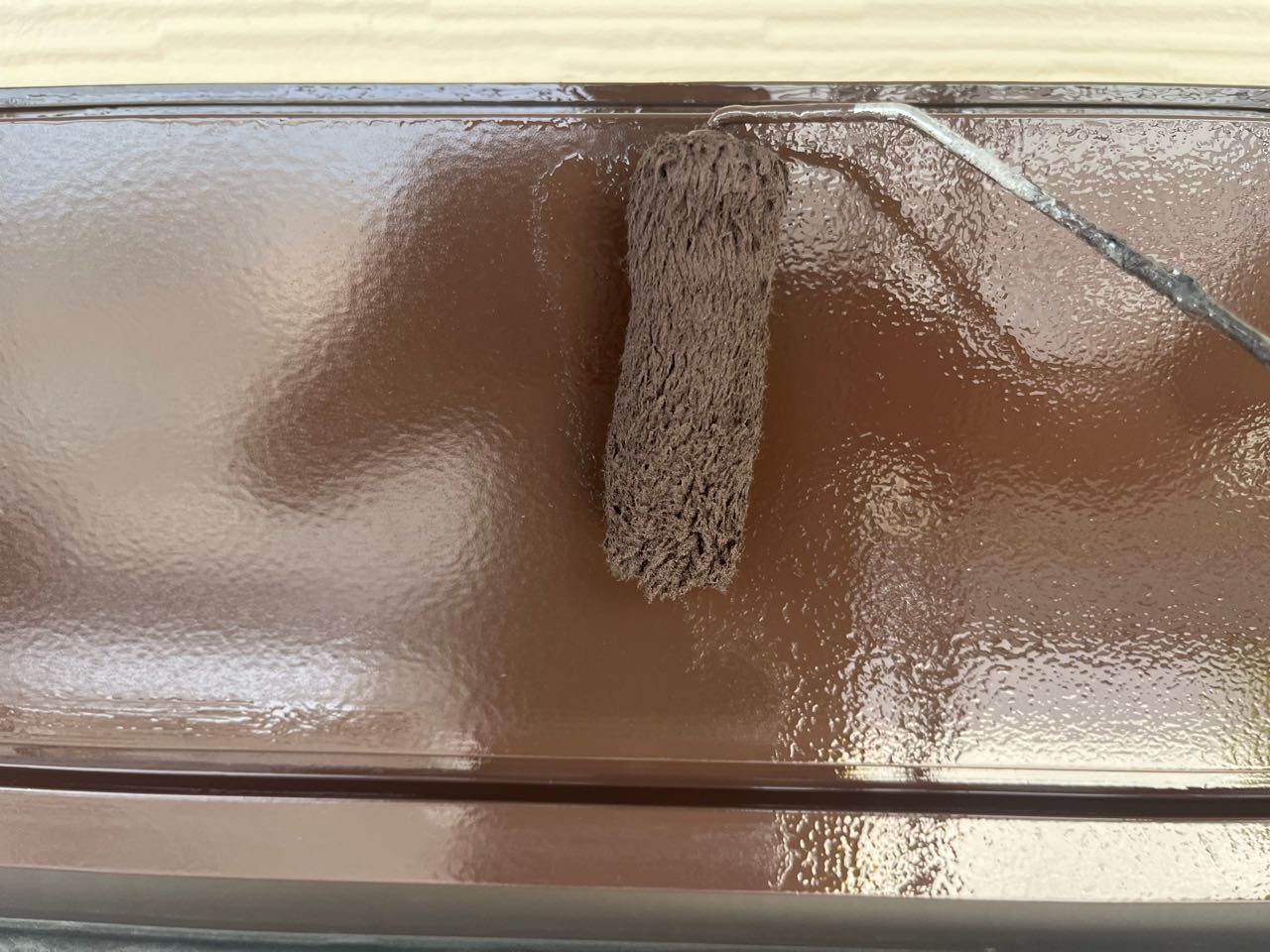 仕上げ塗装2回目です。