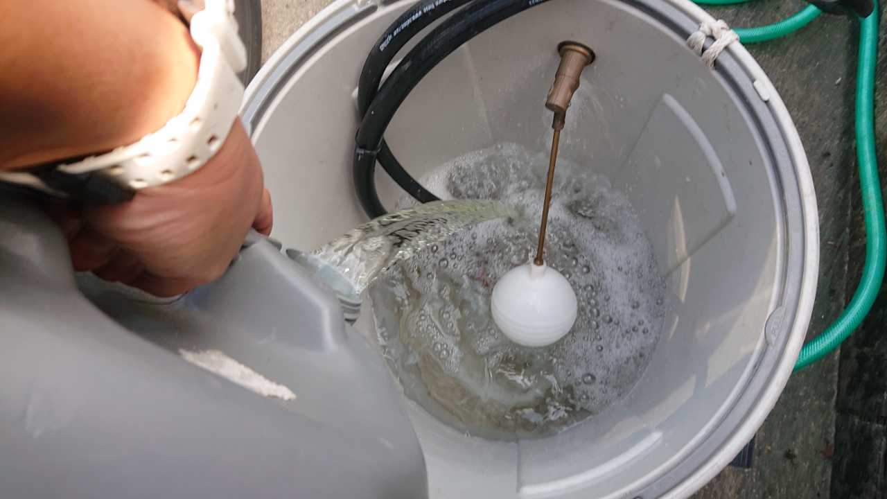 バイオ洗浄原液混入。