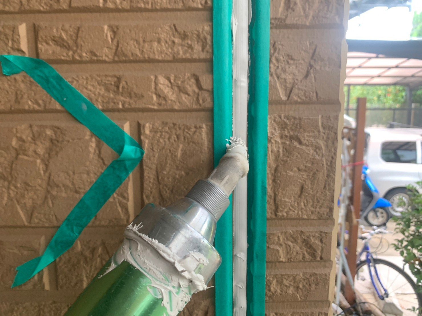 コーキング充填します。