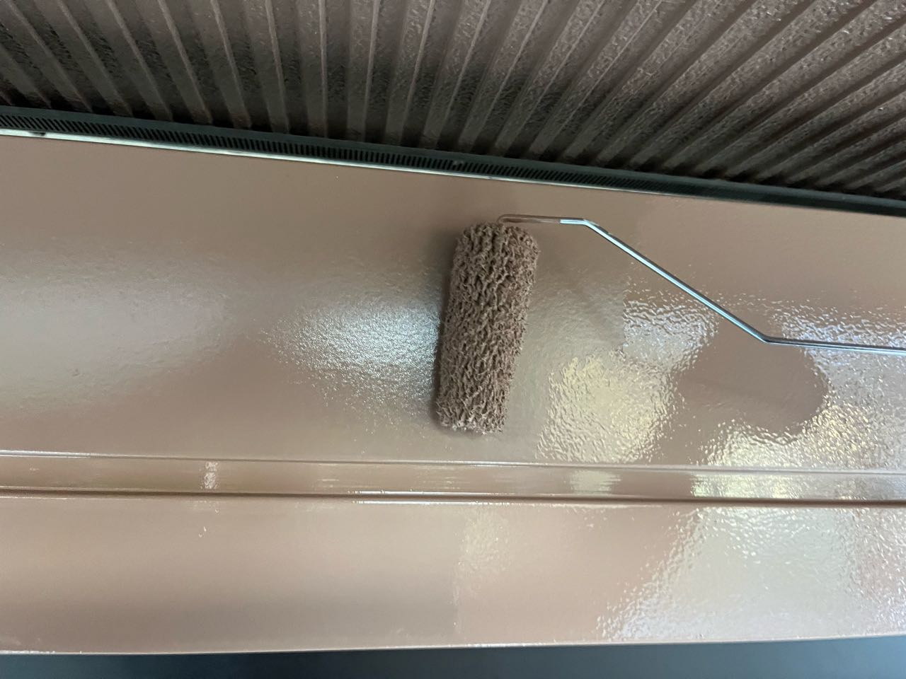 仕上げ塗装2回目です。