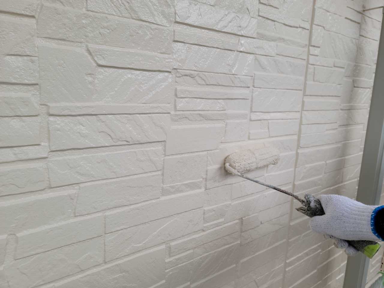 仕上げ塗装2回目です。