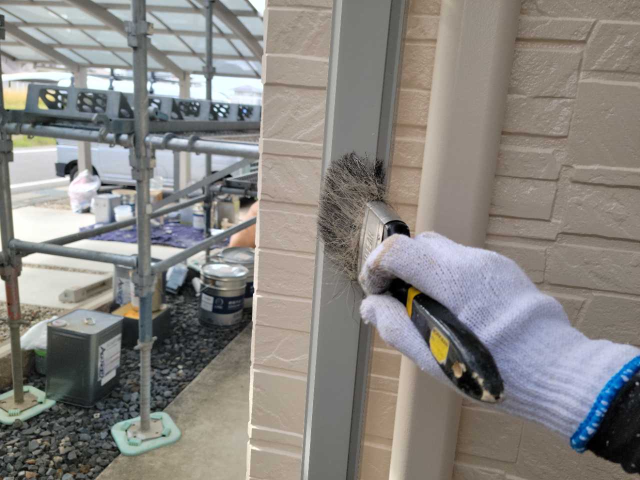 ケレン作業です。