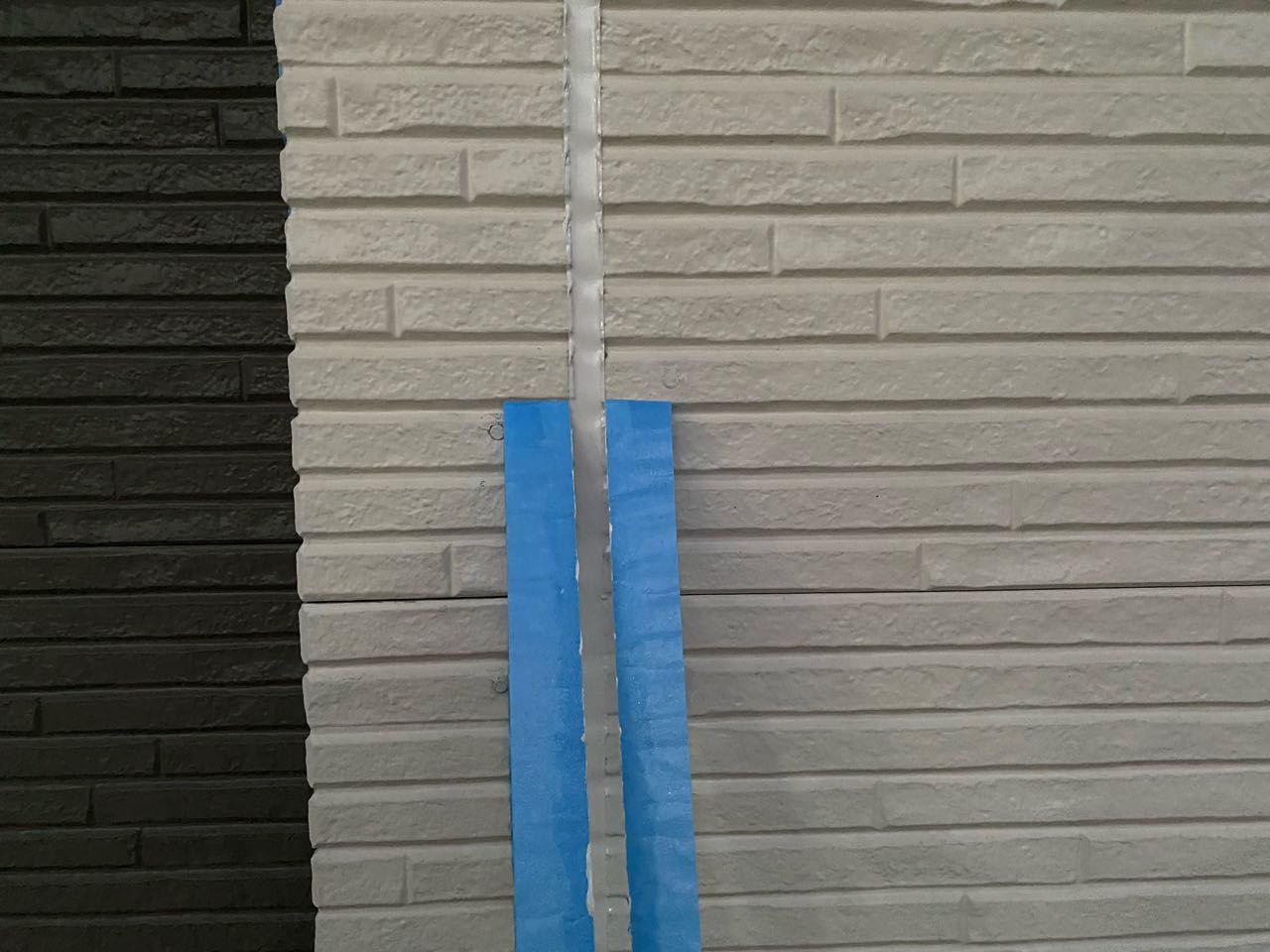 マスキングを剥がします。