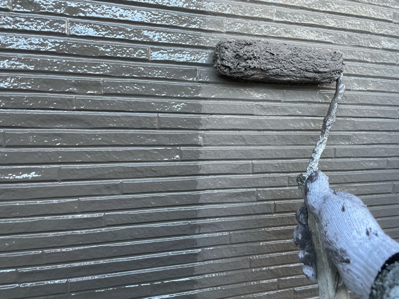 仕上げ塗装2回目です。