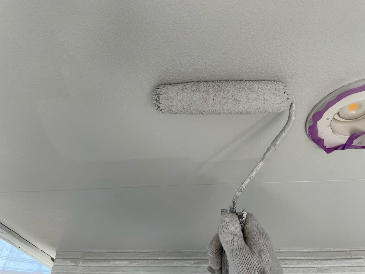 仕上げ塗装2回目です。