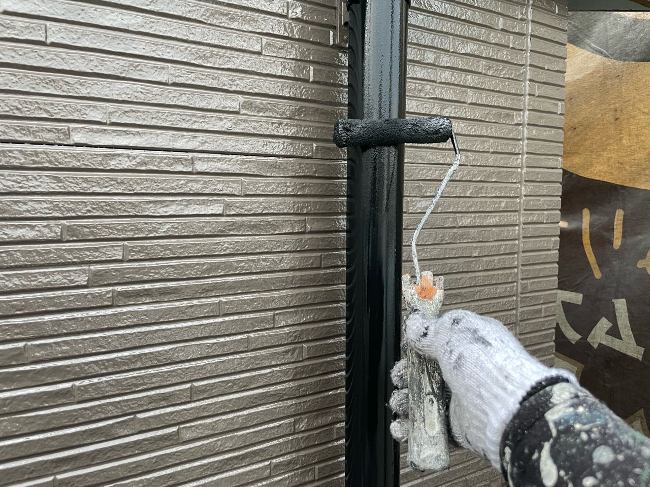 仕上げ塗装2回目です。