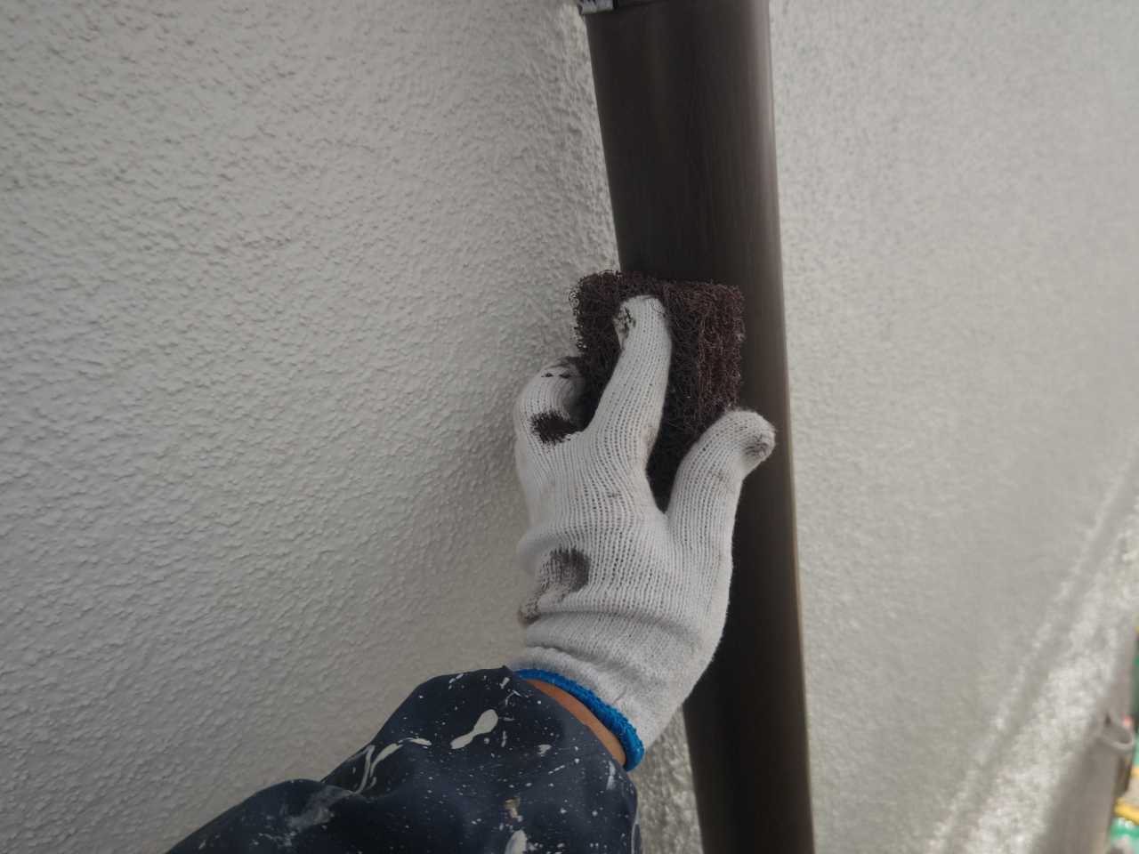 ケレン作業です。