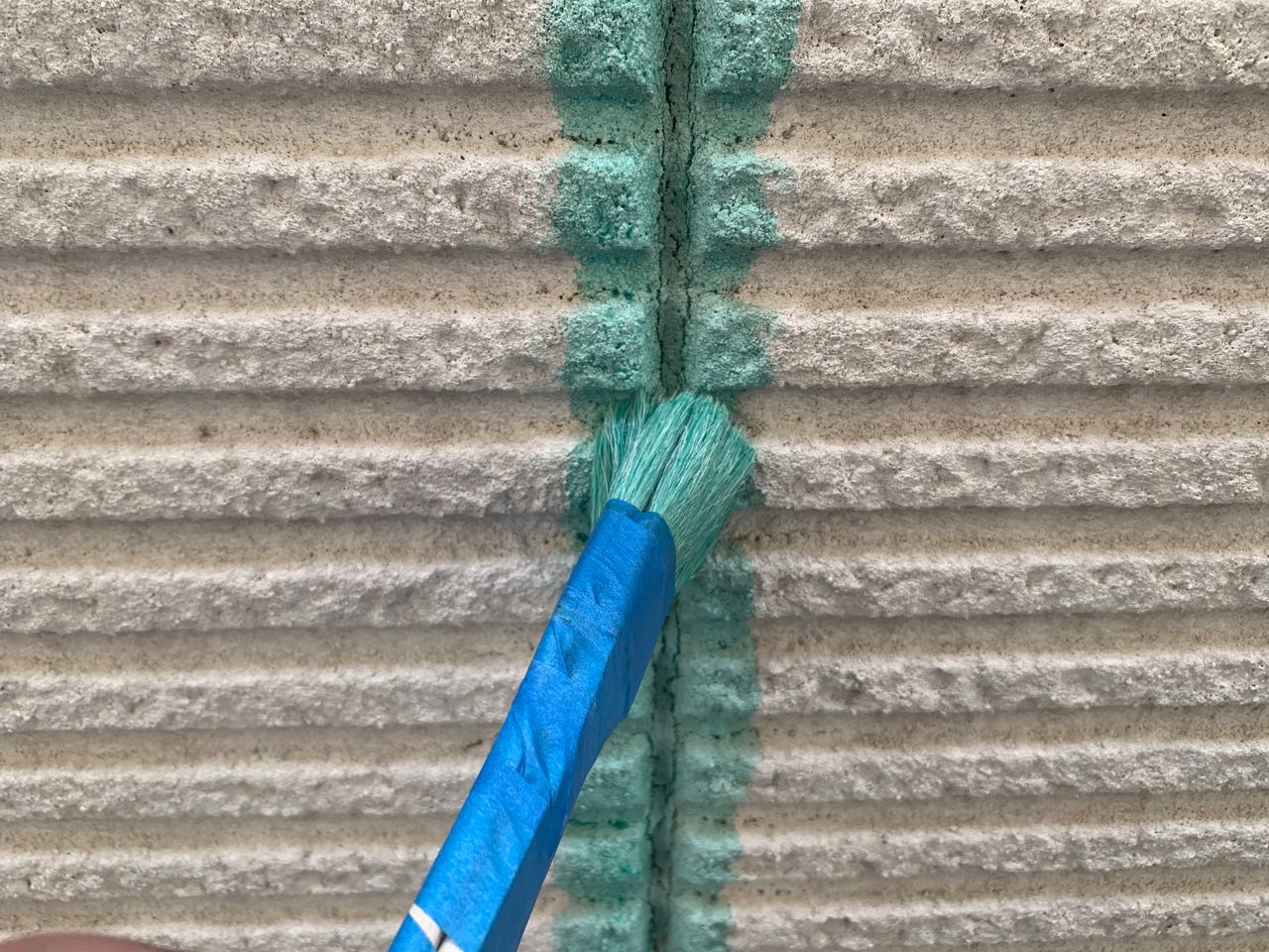 プライマー塗布します。