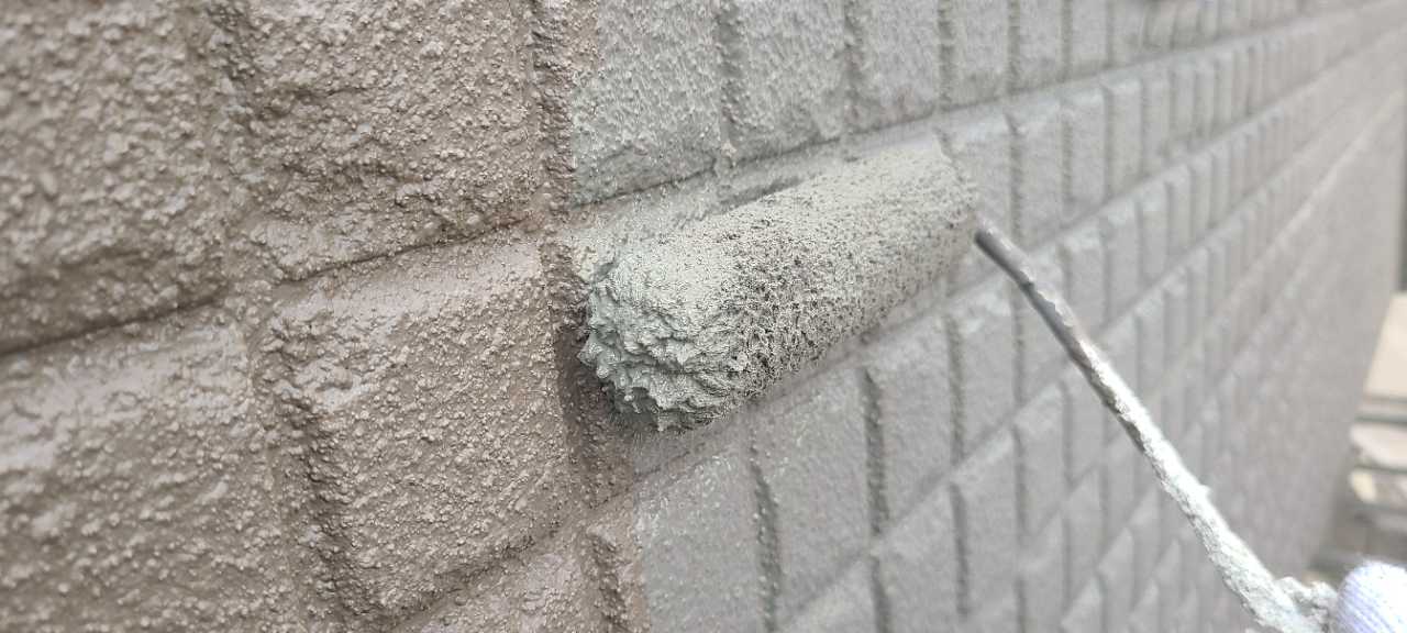 仕上げ塗装2回目です。