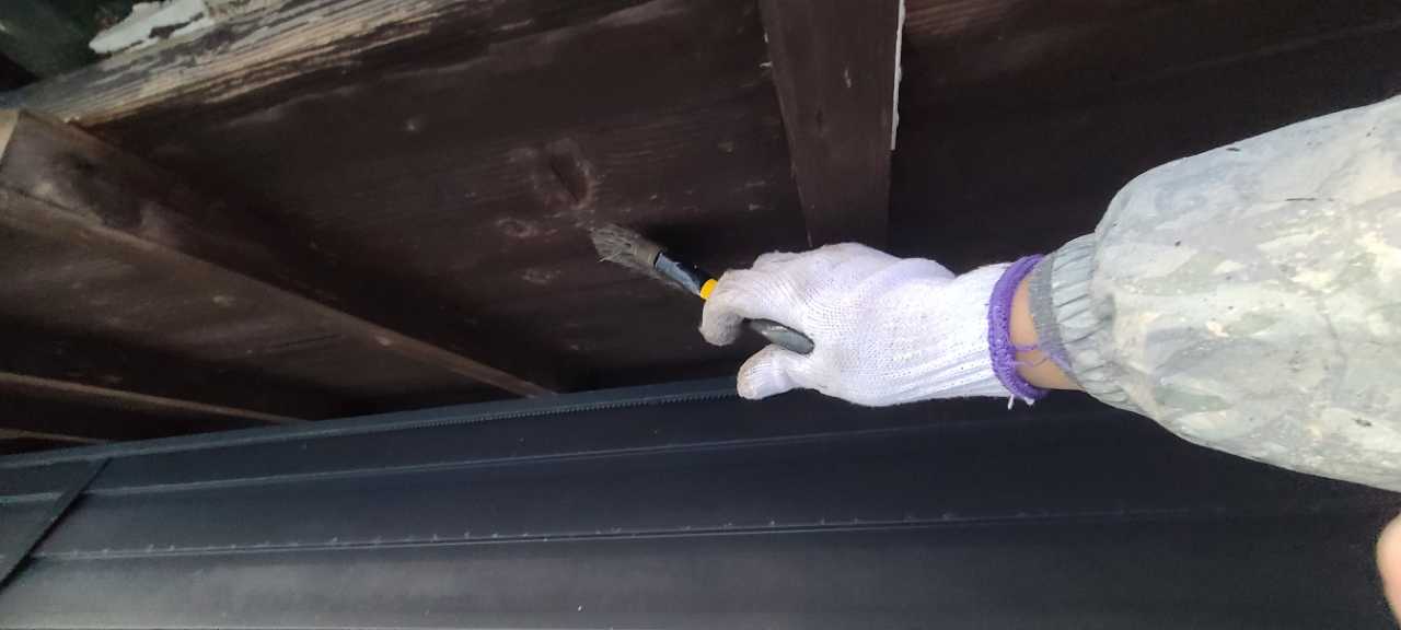 ケレン作業です。