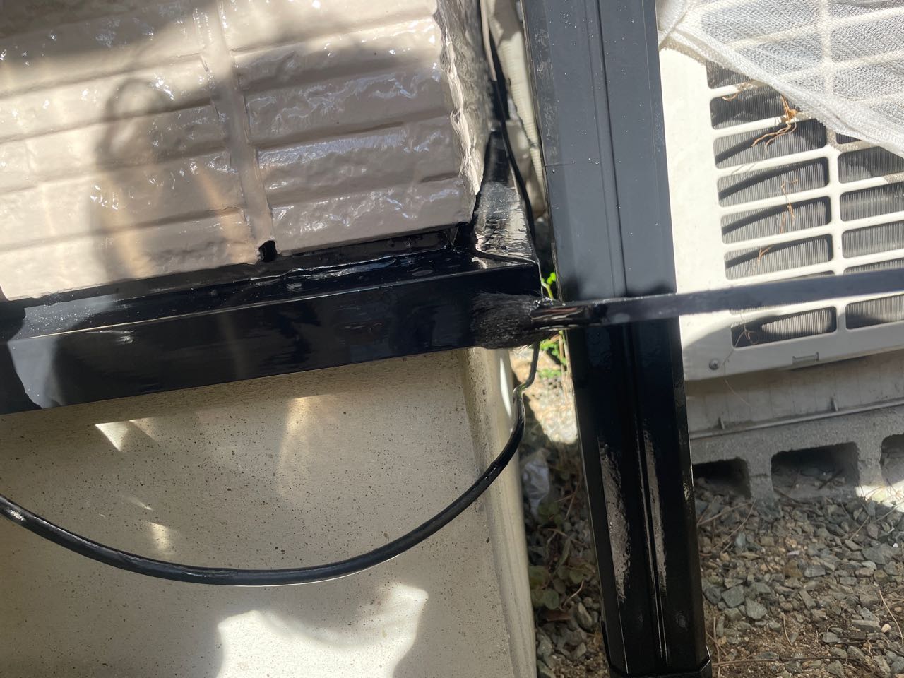 仕上げ塗装2回目です。