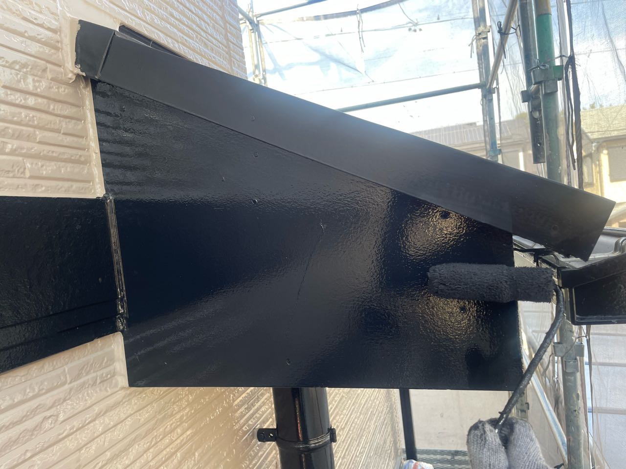 仕上げ塗装2回目です。