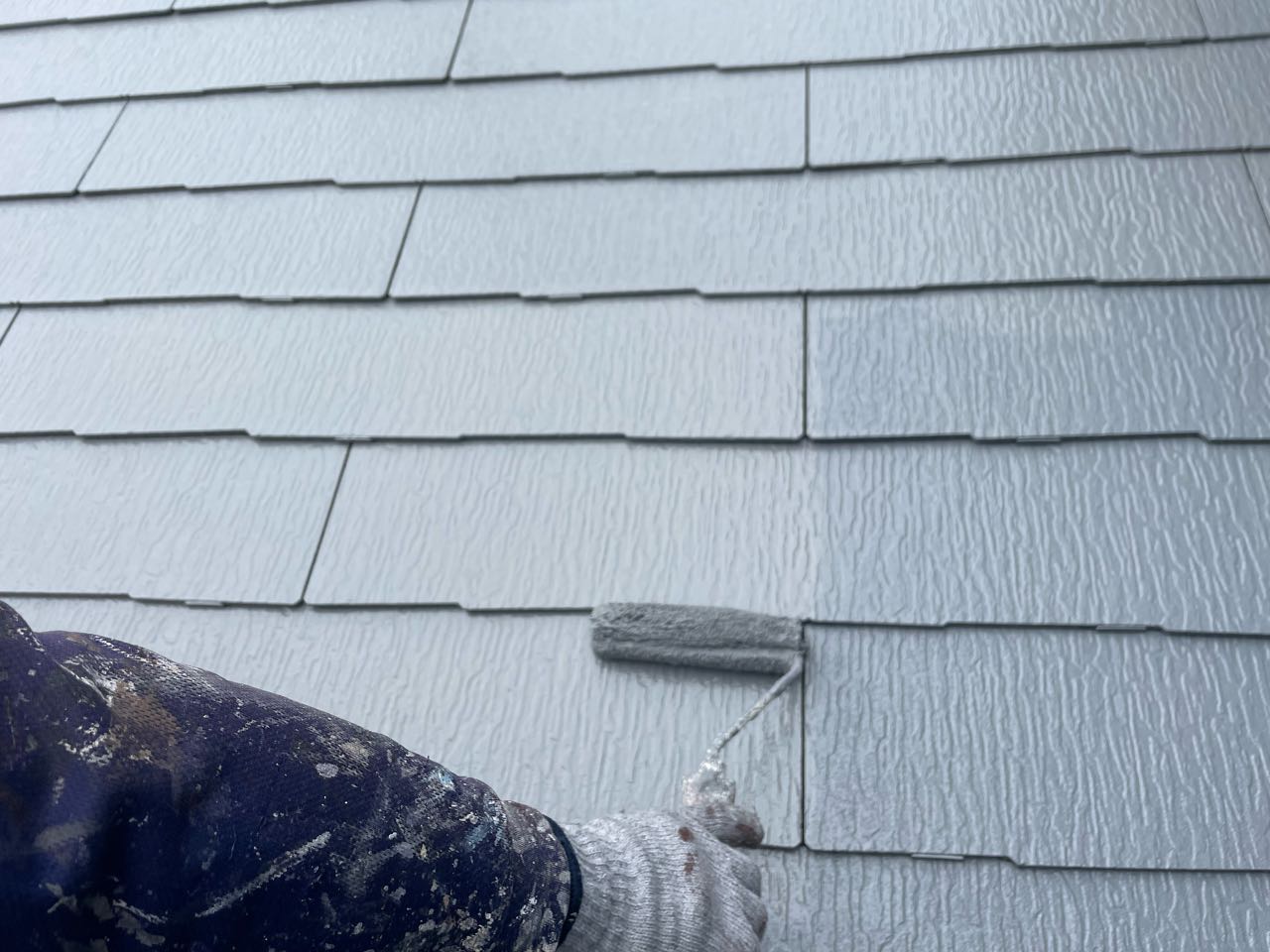 仕上げ塗装2回目です。