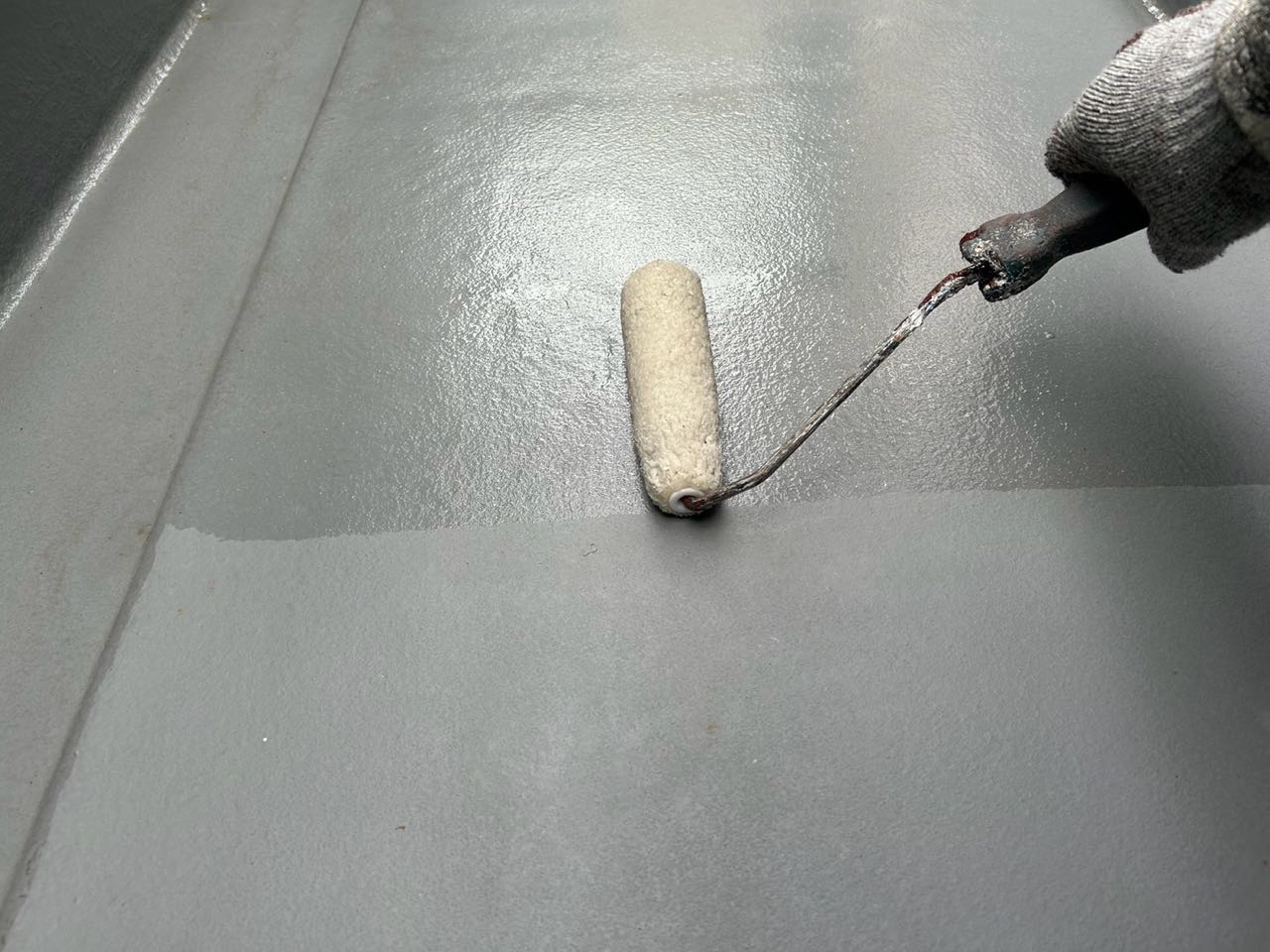 プライマー塗布します。