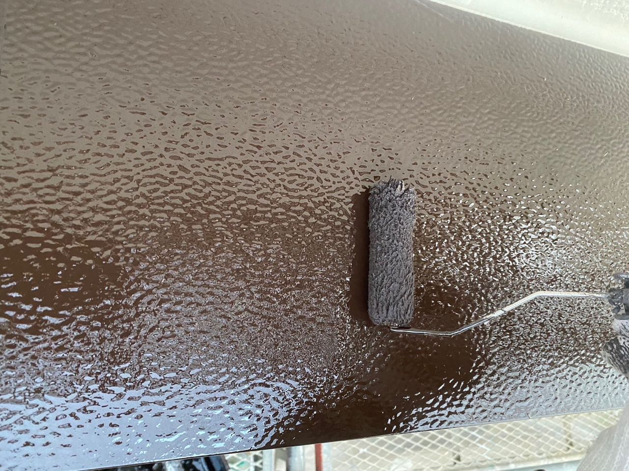 仕上げ塗装2回目です。