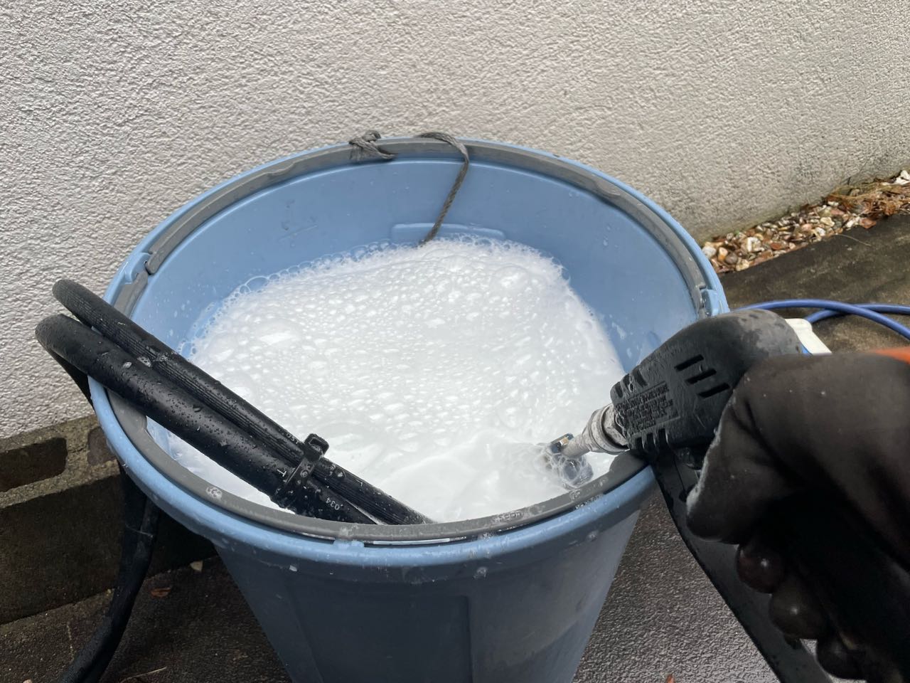 バイオ洗浄原液撹拌。