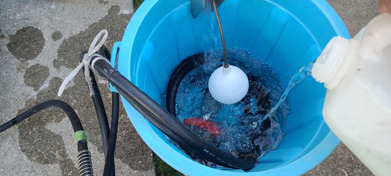 バイオ洗浄原液混入。