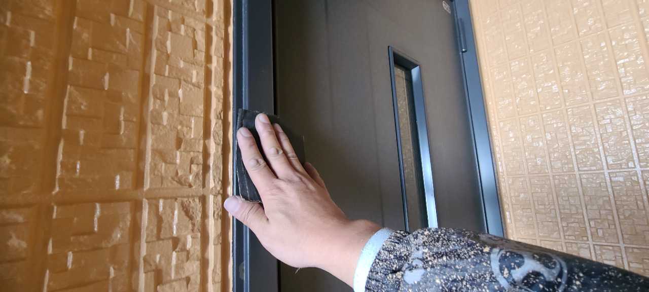 ケレン作業です。