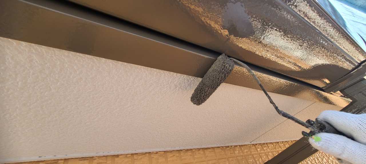 仕上げ塗装2回目です。