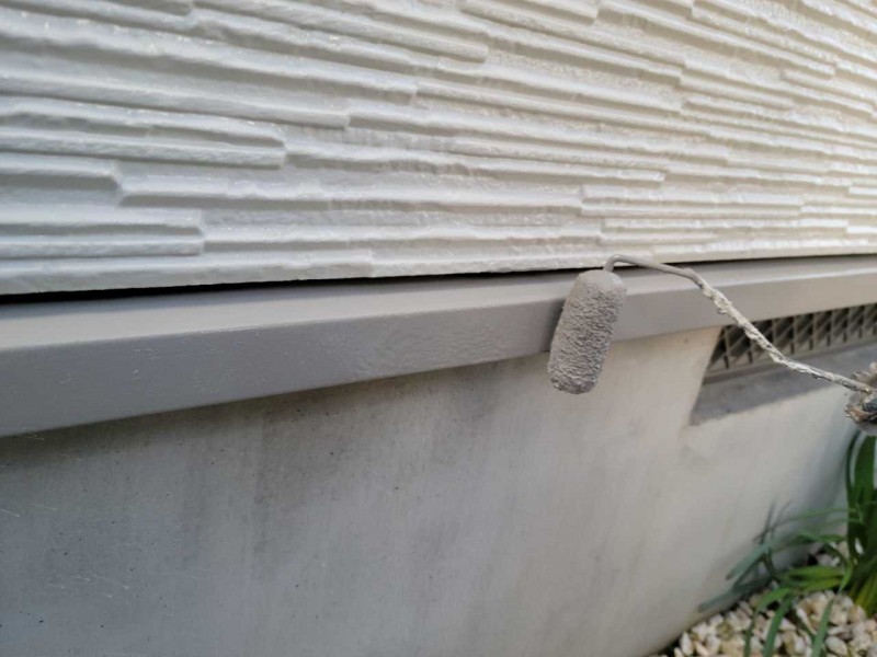 仕上げ塗装2回目です。