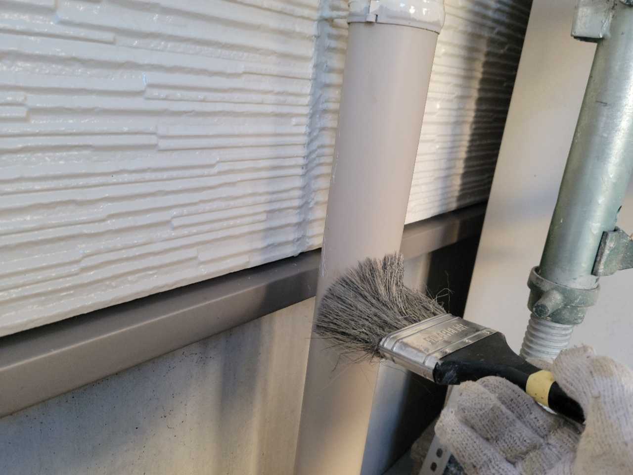 ケレン作業です。