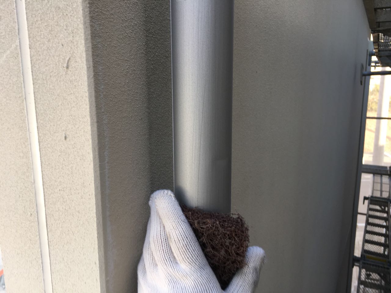 ケレン作業です。