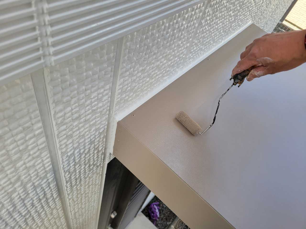 仕上げ塗装2回目です。