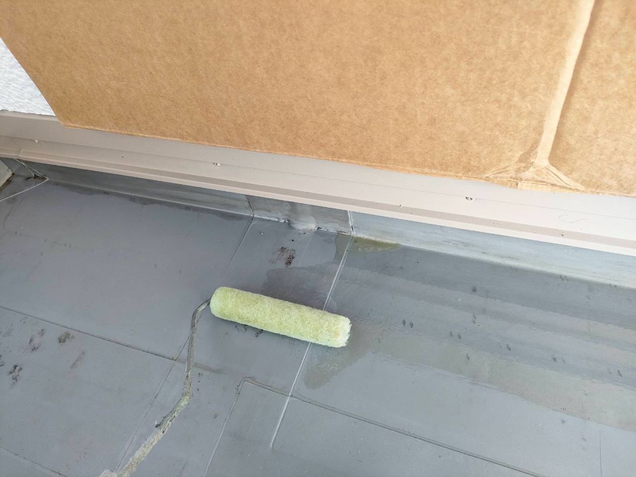 プライマー塗布します。