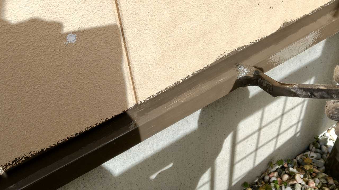 仕上げ塗装2回目です。