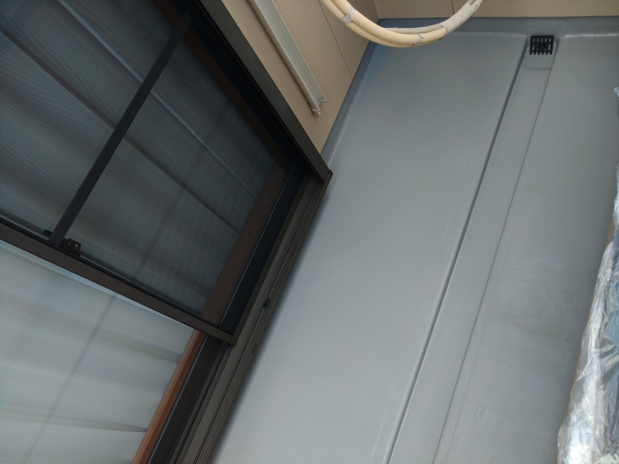 トップコート塗布。