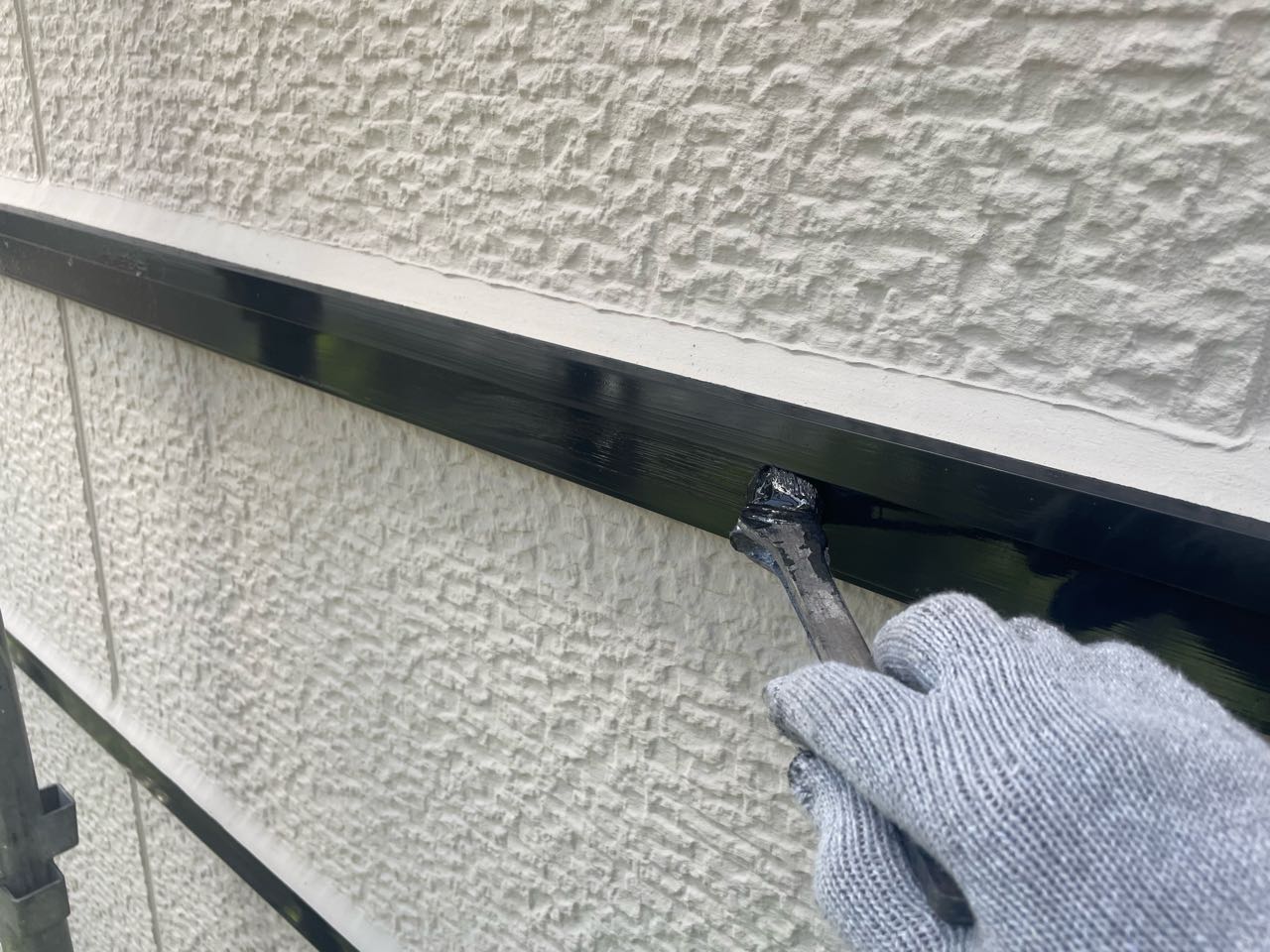 仕上げ塗装2回目です。