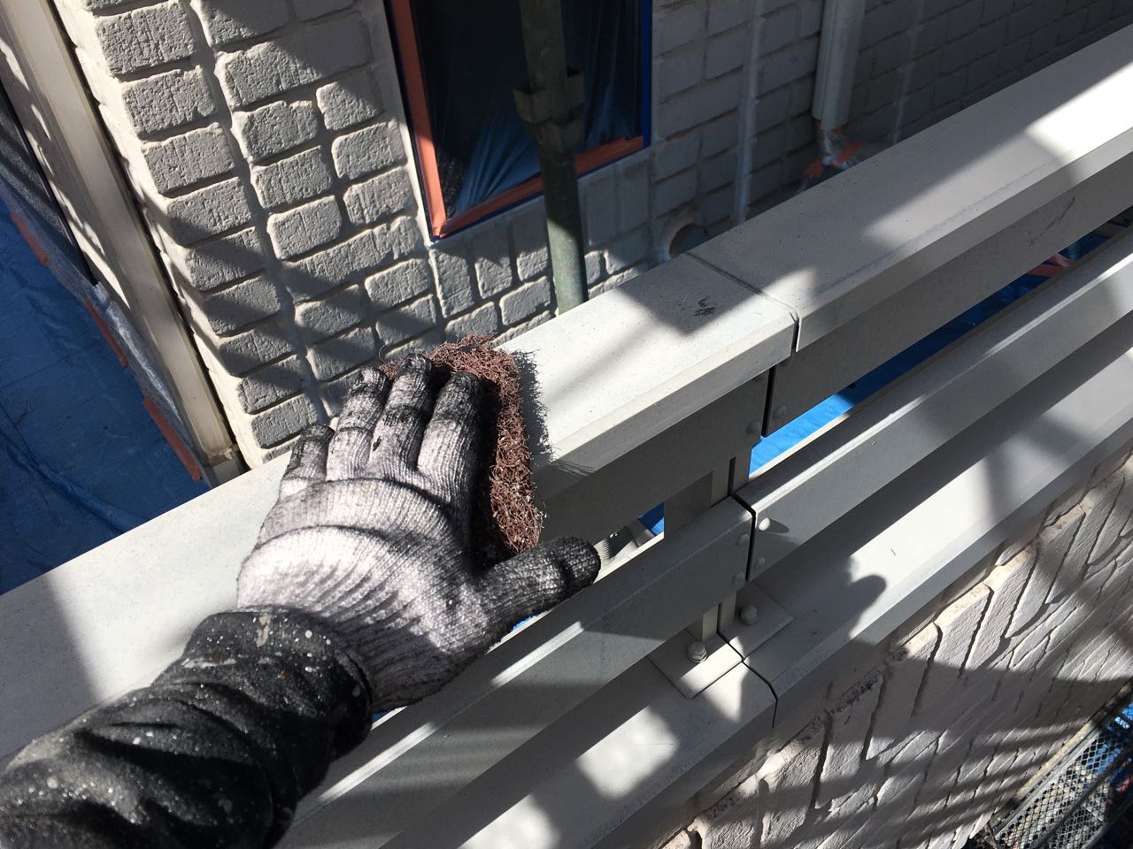 ケレン作業です。