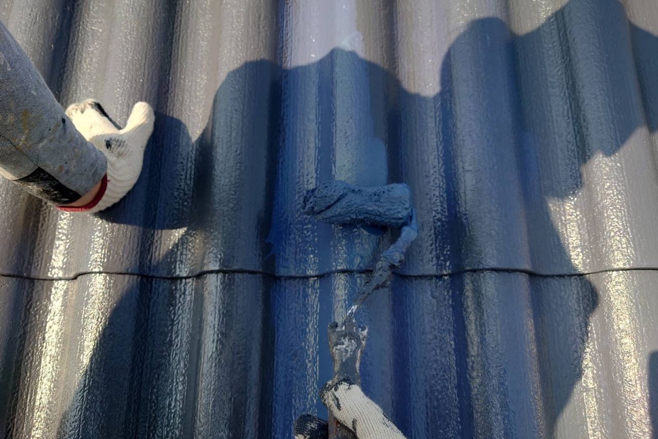 仕上げ塗装2回目です。