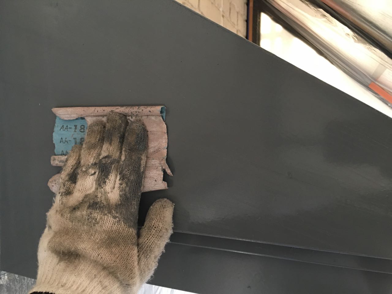 ケレン作業です。