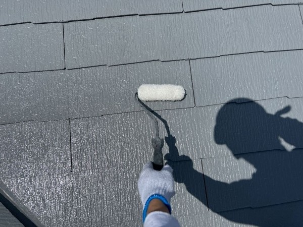 仕上げ塗装2回目です。