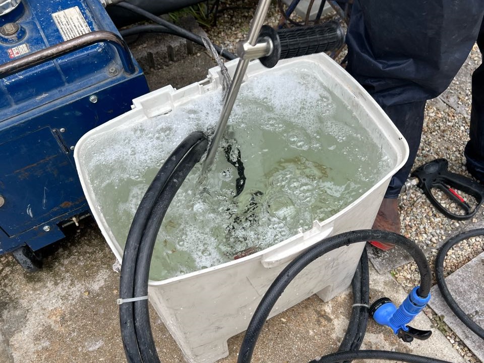 バイオ洗浄原液撹拌。