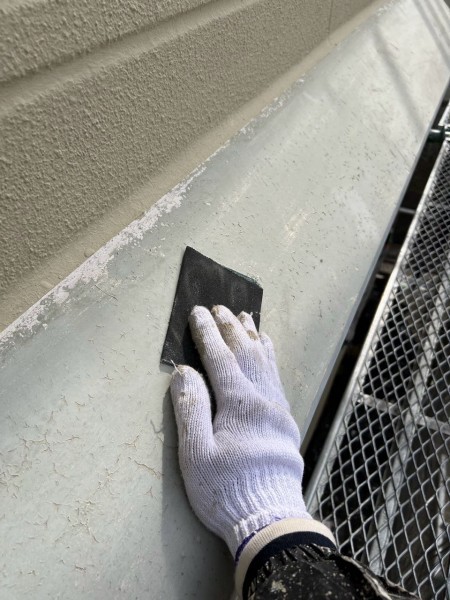 ケレン作業です。