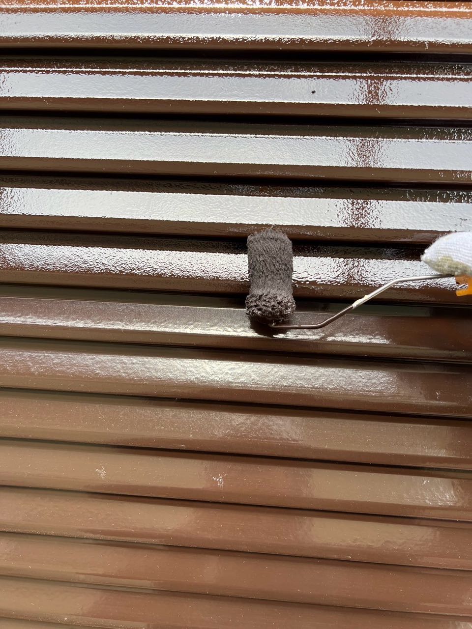 仕上げ塗装2回目です。