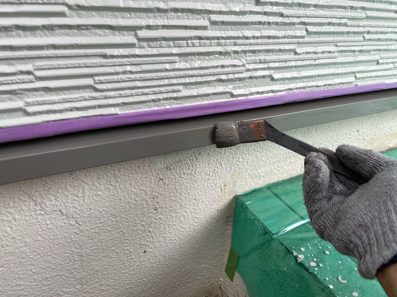 仕上げ塗装2回目です。