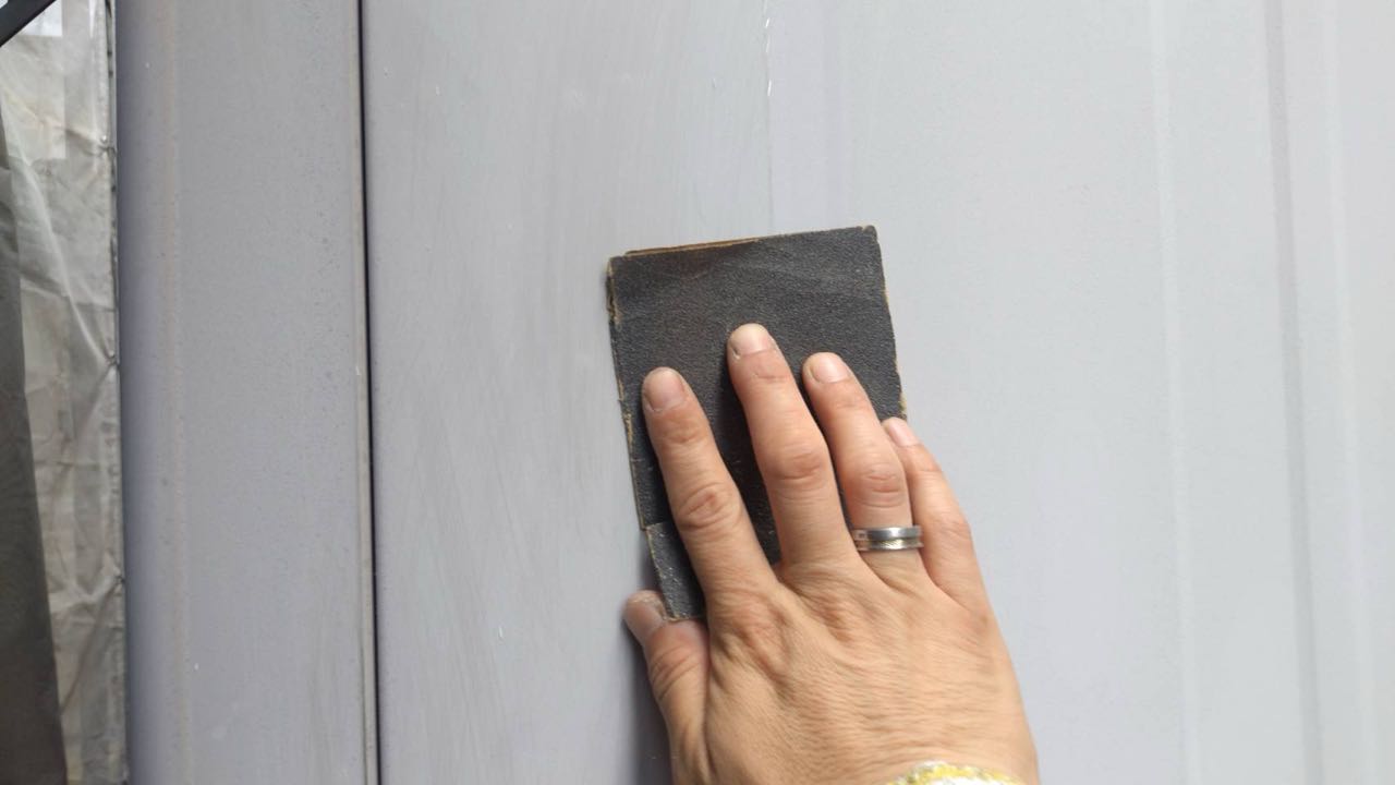 ケレン作業です。